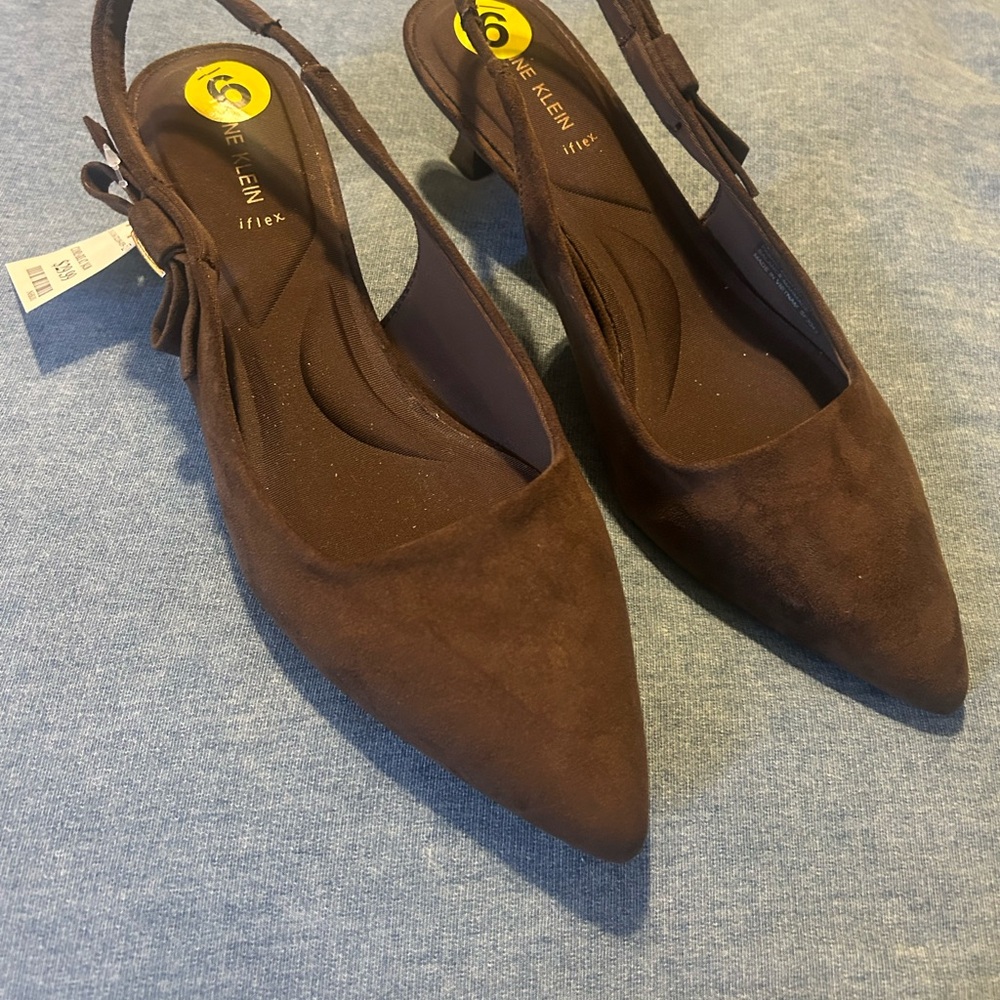 Anne Klein Brown Pointed Toe Slingback Heels